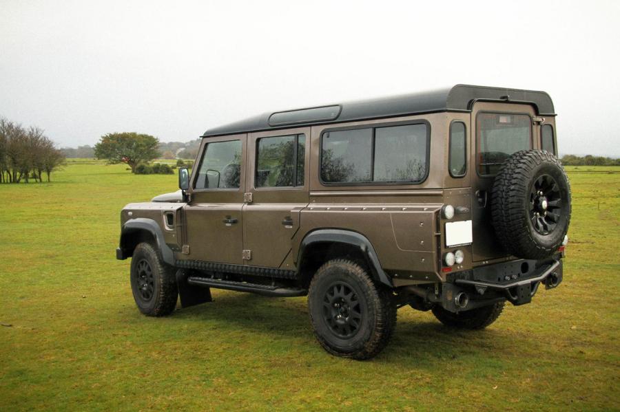  Land Rover Defender 110 by Wildcat 2014 года  (фото 3 из 14)
